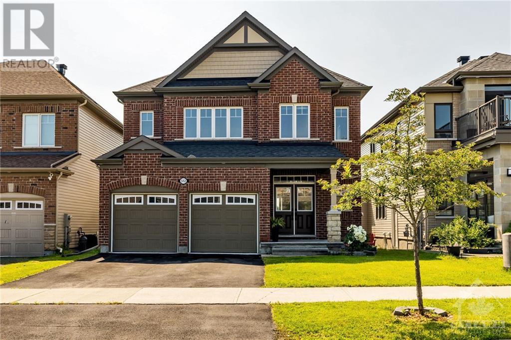 512 PARADE DRIVE, stittsville, Ontario