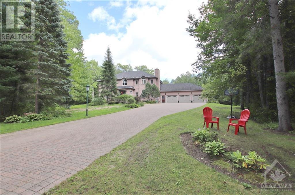 936 VANCES SIDE ROAD, dunrobin, Ontario