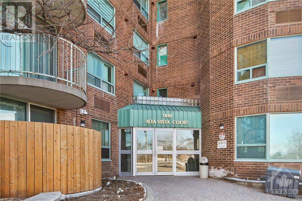 1440 Heron Road Unit#708, Ottawa, Ontario  K1V 6A5 - Photo 2 - 1398466