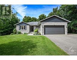 6 SOUTH POINT DRIVE, smiths falls, Ontario