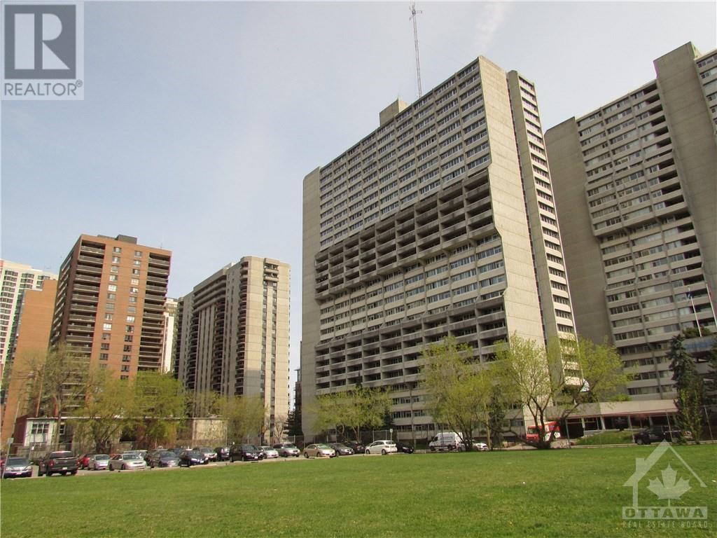 500 LAURIER AVENUE W UNIT#802, ottawa, Ontario