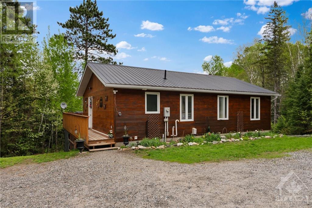 4666 MATAWATCHAN ROAD, griffith, Ontario