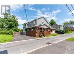 817 POWERS STREET, rockland, Ontario