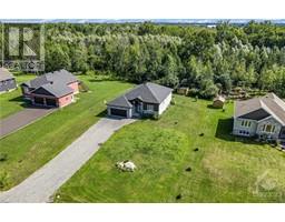 1322 COUNTRY LANE, winchester, Ontario