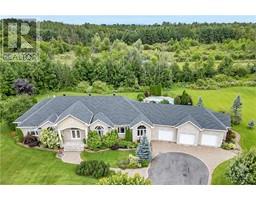 5737 STUEWE DRIVE, ottawa, Ontario