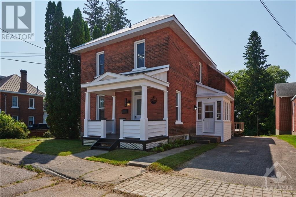 362 MILLER STREET, pembroke, Ontario