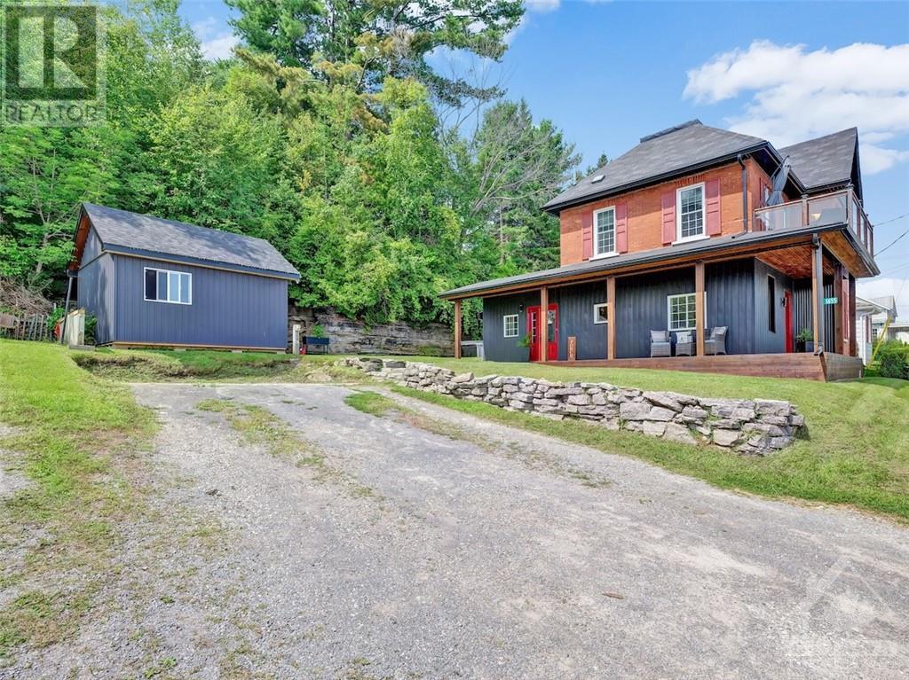 1655 RIVER ROAD, braeside, Ontario