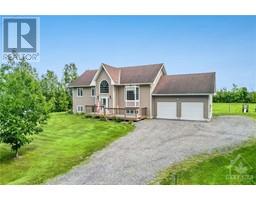 7444 JOCK TRAIL, richmond, Ontario