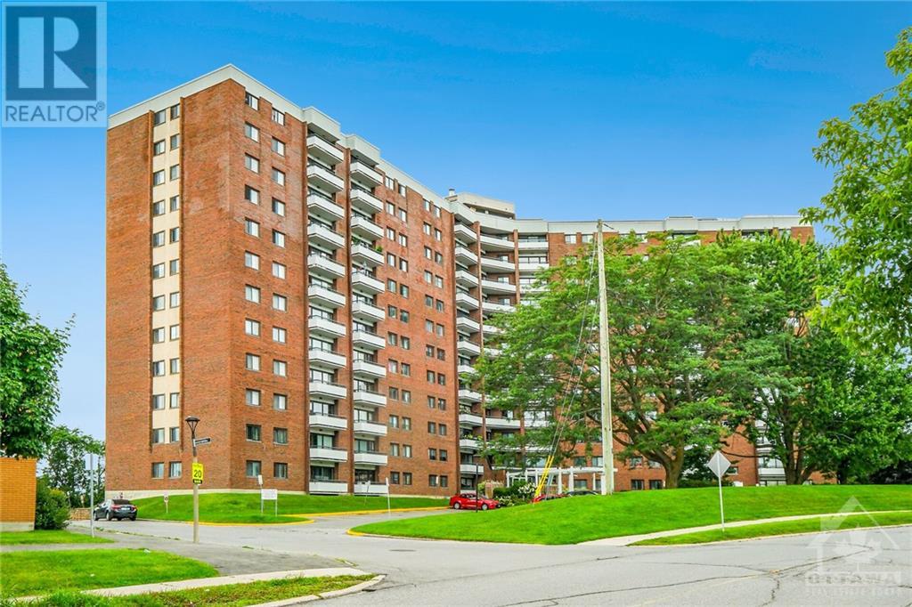 20 CHESTERTON DRIVE UNIT#713, ottawa, Ontario