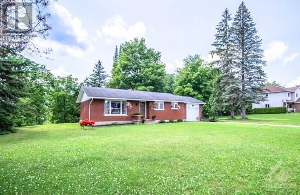 3785 CARP ROAD, carp, Ontario