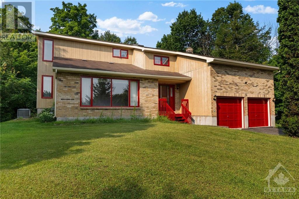 5 ROCKWOOD DRIVE, braeside, Ontario