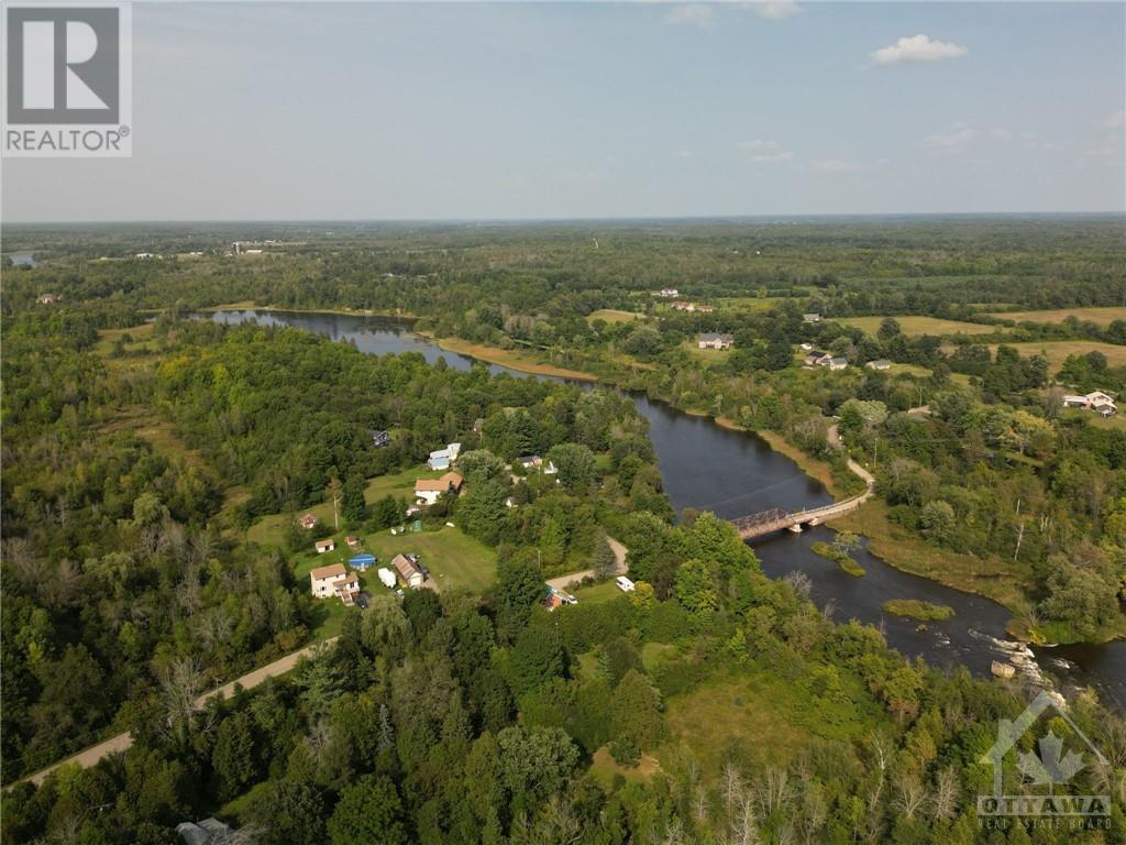 Water Street, Merrickville, Ontario  K0G 1N0 - Photo 1 - 1407899