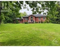 7 SOUTH POINT DRIVE, smiths falls, Ontario