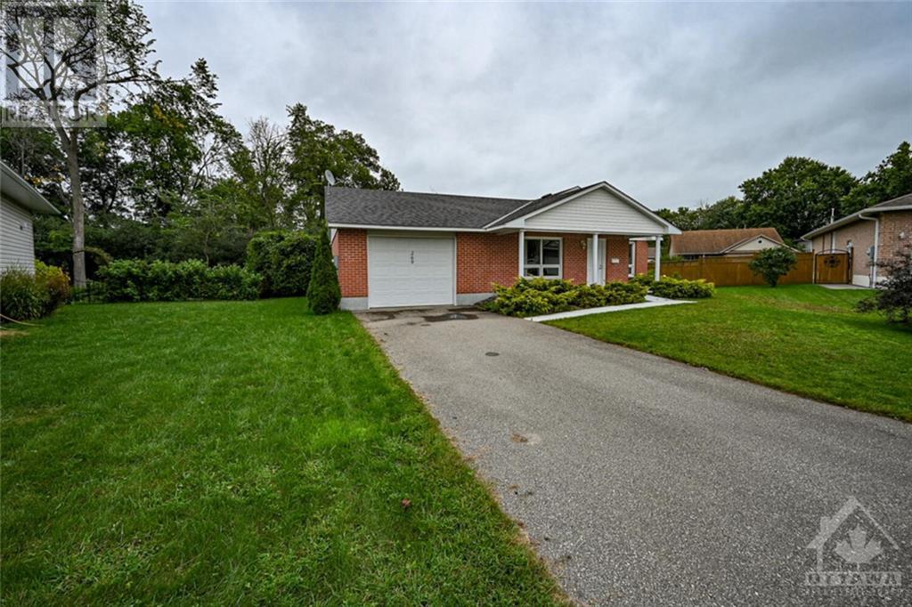 269 Glenwood Crescent, Smiths Falls, Ontario  K7A 5L1 - Photo 2 - 1408163