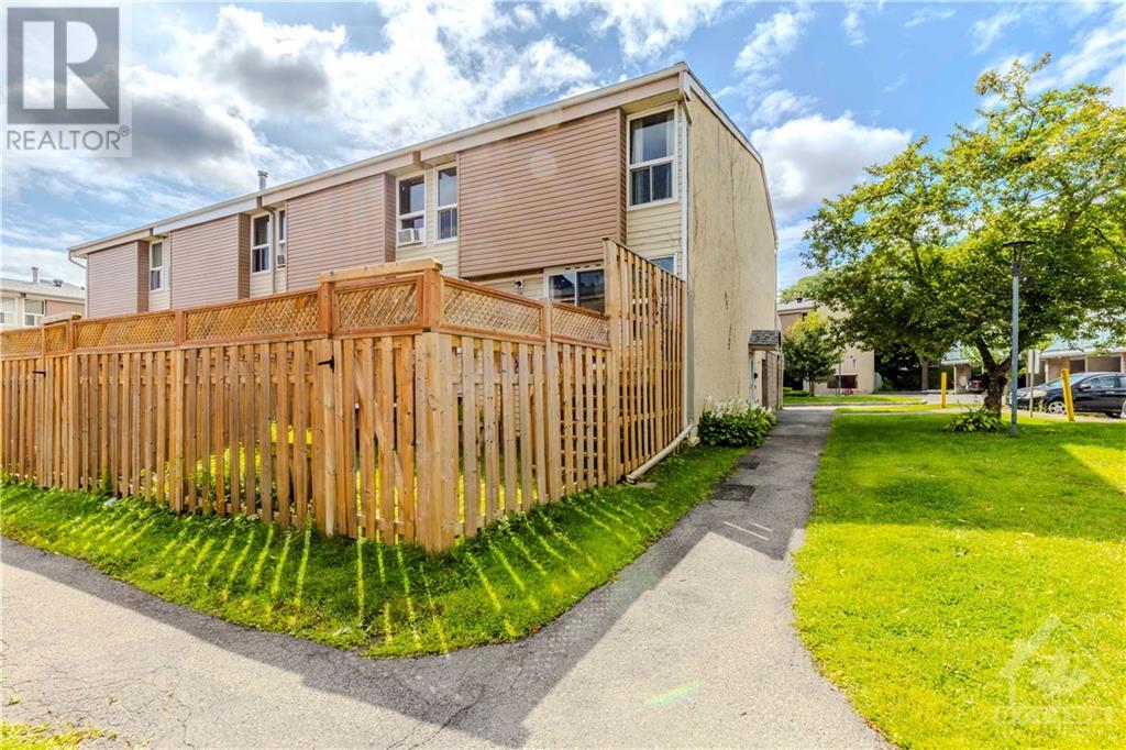 3415 Uplands Drive Unit#79, Ottawa, Ontario  K1V 9N4 - Photo 1 - 1407028