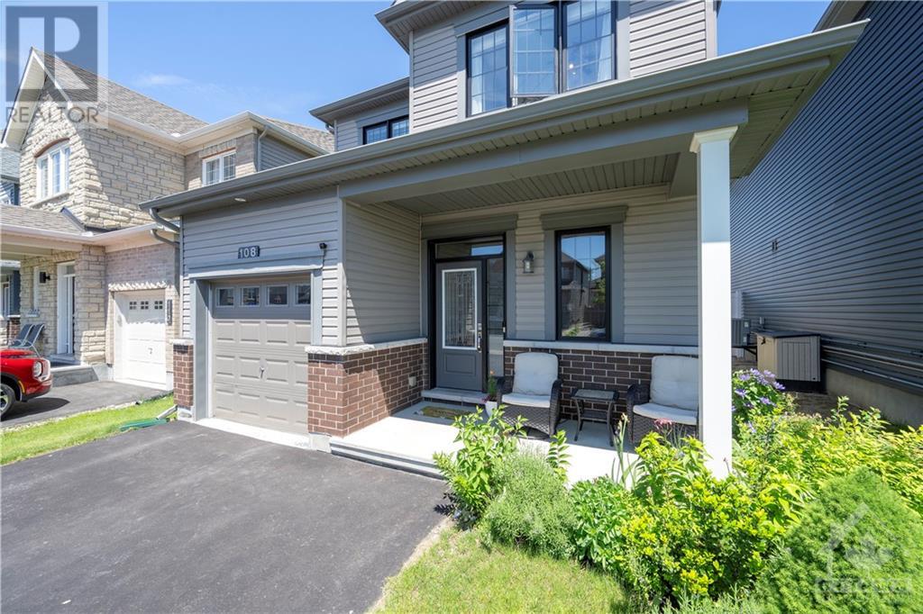 108 Pin Cherry Grove, Ottawa, Ontario  K1W 0J5 - Photo 2 - 1408061