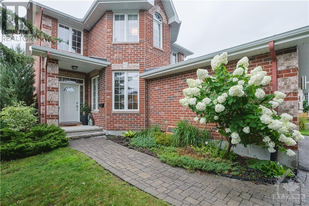 500 Kerria Walk, Ottawa, Ontario  K4A 0K3 - Photo 2 - 1407514