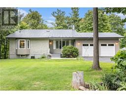 10 WOODLAND DRIVE, braeside, Ontario