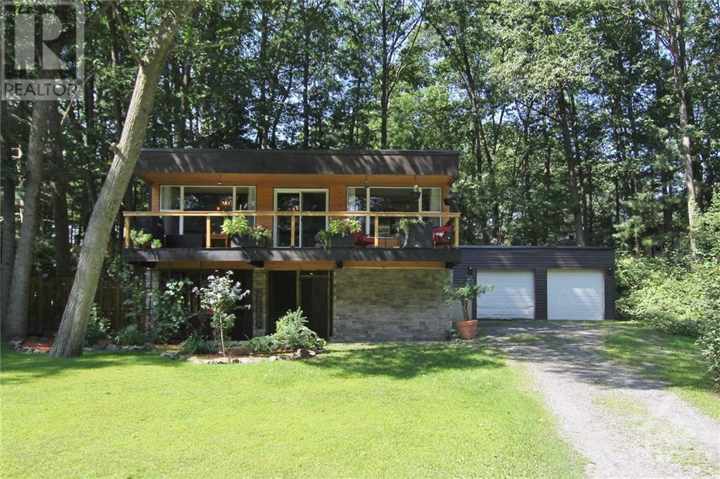 171 WOODS ROAD, constance bay, Ontario