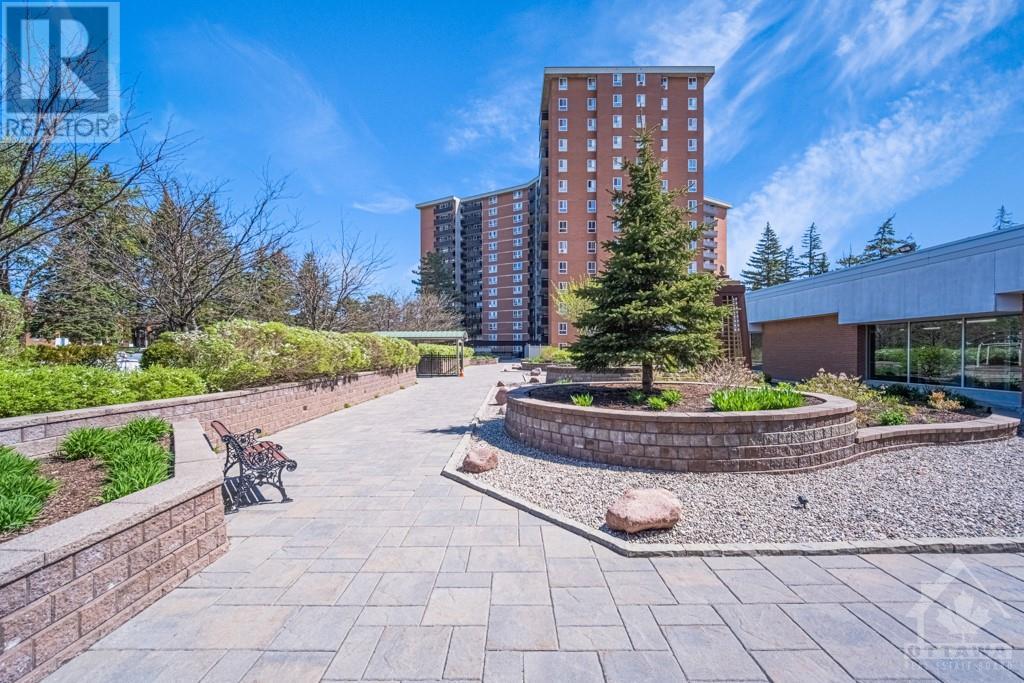 2020 Jasmine Crescent Unit#410, Ottawa, Ontario  K1J 8K5 - Photo 2 - 1408656