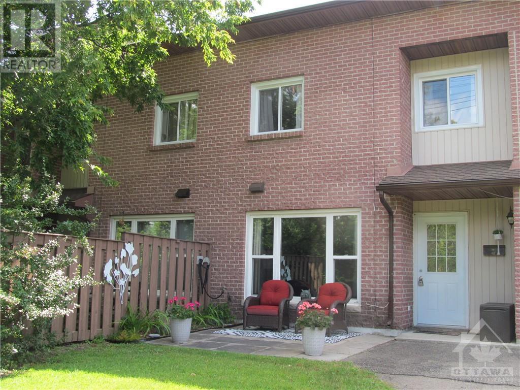 32 Pearl Street Unit#6f, Smiths Falls, Ontario  K7A 5B5 - Photo 2 - 1408866