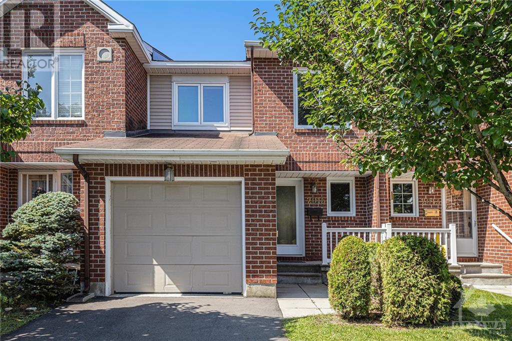 2015 SUMMERFIELDS CRESCENT, ottawa, Ontario