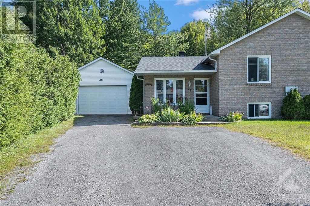 23 BOURQUE STREET, limoges, Ontario