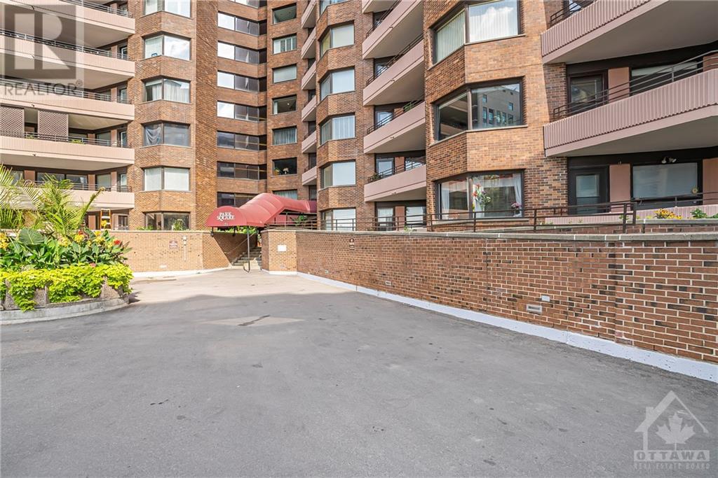 151 BAY STREET UNIT#905, ottawa, Ontario