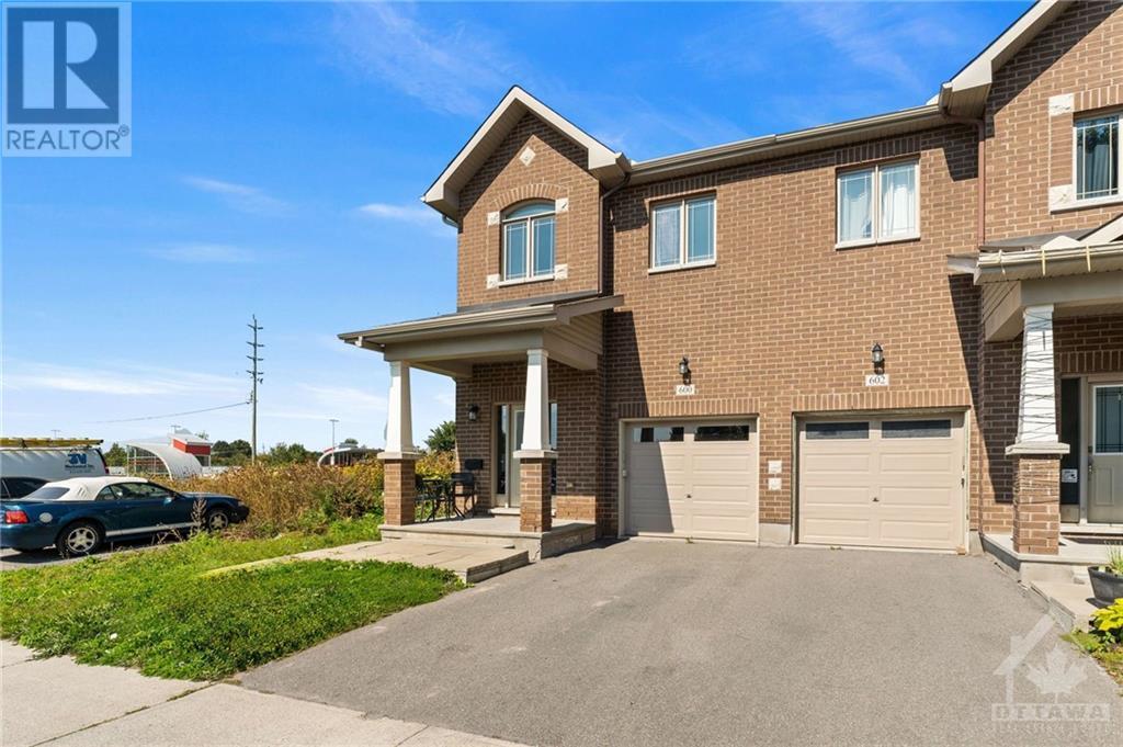 600 Via Campanale Avenue, Ottawa, Ontario  K2J 4A2 - Photo 2 - 1407832