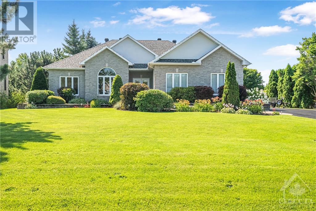 6978 LAKES PARK DRIVE, greely, Ontario