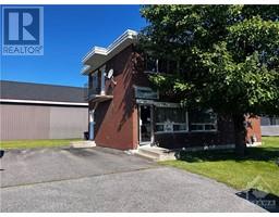 368 CHAMBERLAIN STREET, hawkesbury, Ontario