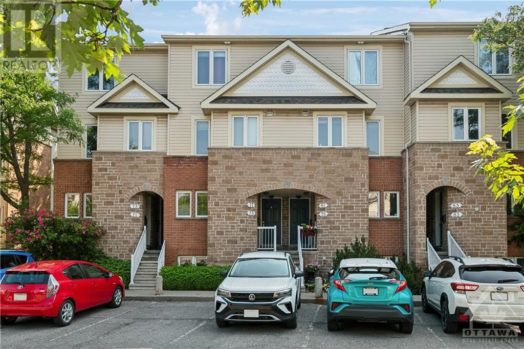 75 Strathaven Private, Ottawa, Ontario  K1J 1K7 - Photo 1 - 1410117