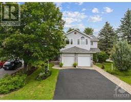 32 WHALINGS CIRCLE, stittsville, Ontario