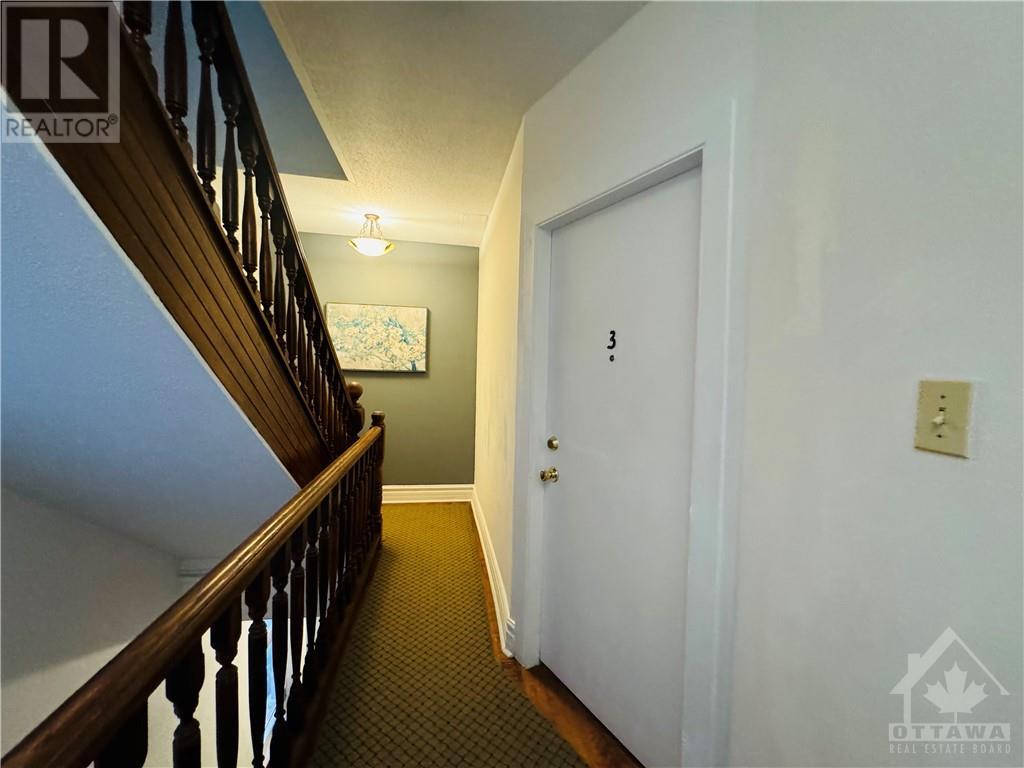 558 Gilmour Street Unit#3, Ottawa, Ontario  K1R 5L6 - Photo 2 - 1409918