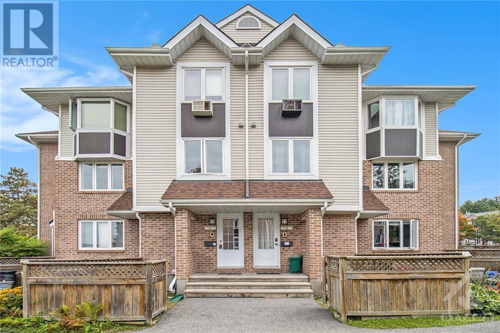 3 Waterfall Lane Unit#11, Ottawa, Ontario  K2H 9N1 - Photo 2 - 1408892