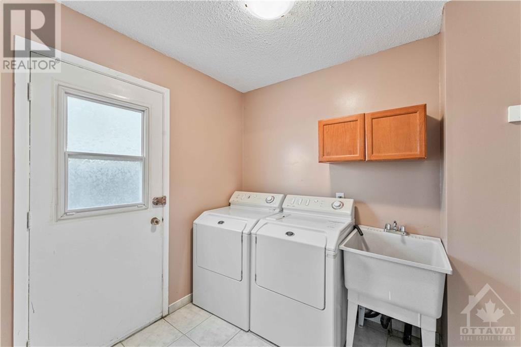 54 Shoreham Avenue, Ottawa, Ontario  K2G 3T7 - Photo 15 - 1406604