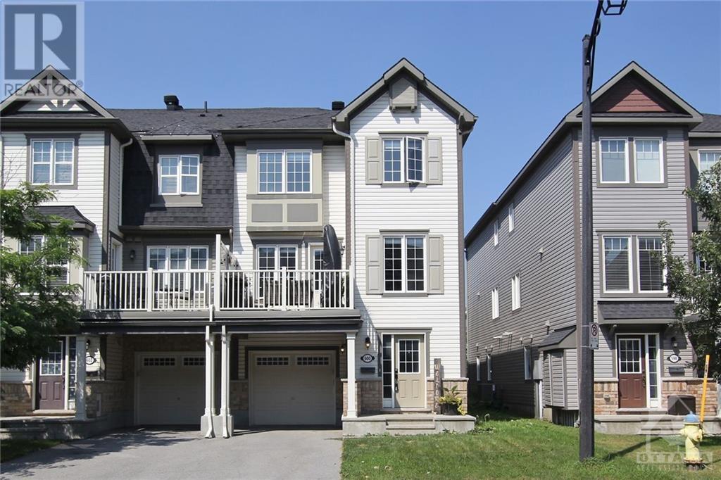 600 Foxlight Circle, Ottawa, Ontario  K2M 0L9 - Photo 1 - 1410327