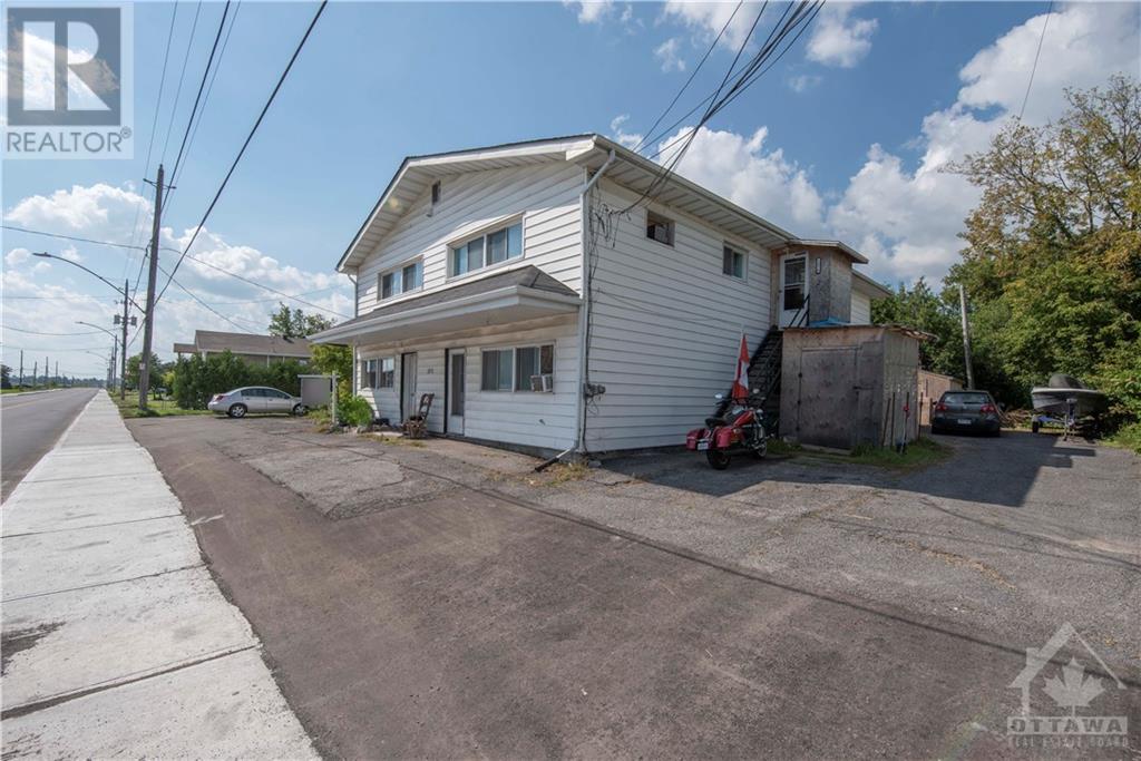 2870 Colonial Road, Sarsfield, Ontario  K0A 3E0 - Photo 4 - 1410086