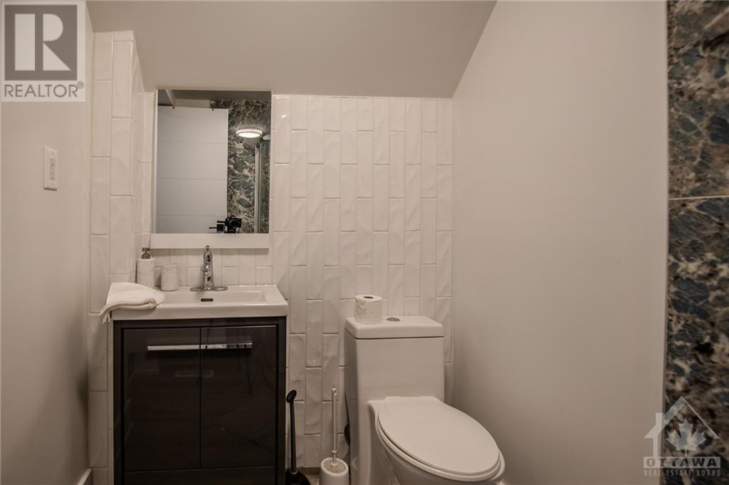 220 Mcarthur Avenue Unit#2, Ottawa, Ontario  K1L 6P5 - Photo 22 - 1410208