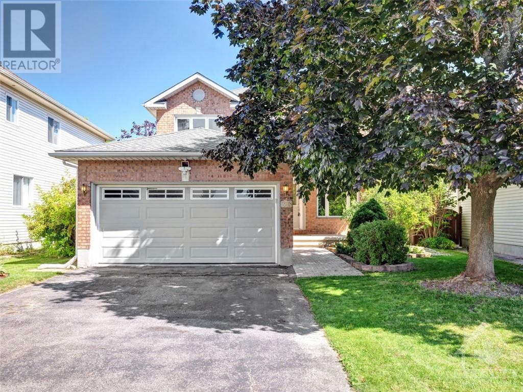 798 FOXWOOD COURT, ottawa, Ontario