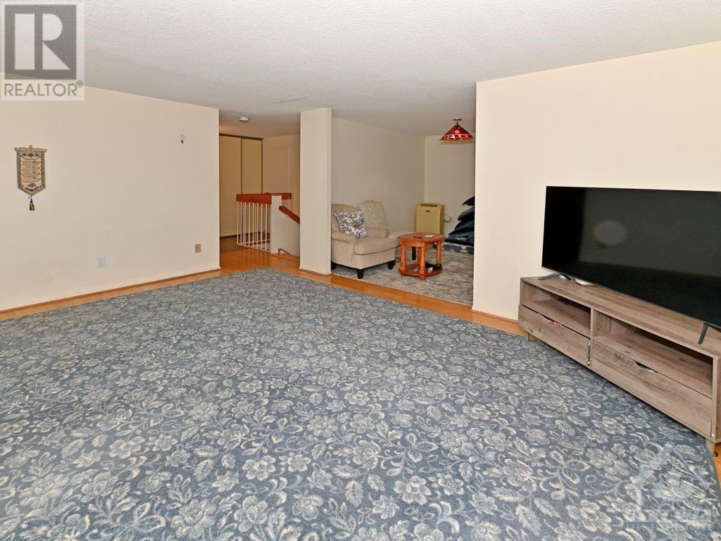 2650 Southvale Crescent Unit#205, Ottawa, Ontario  K1B 4S9 - Photo 8 - 1410959