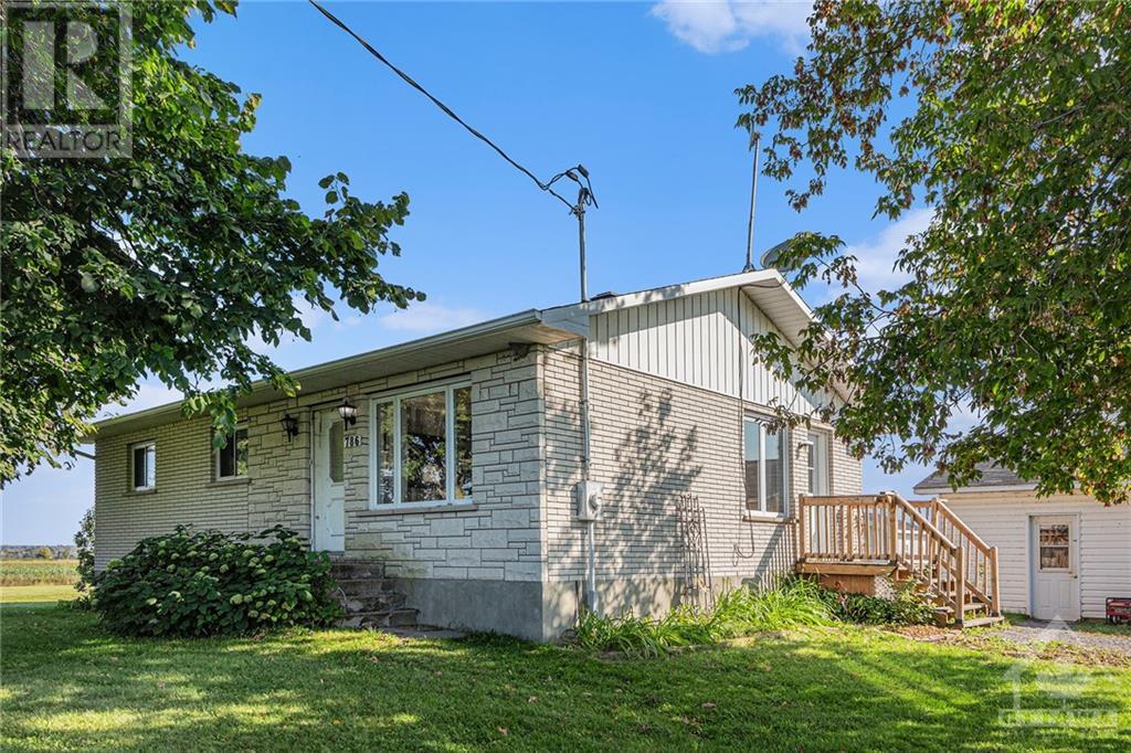 786 COUNTY 9 ROAD, curran, Ontario