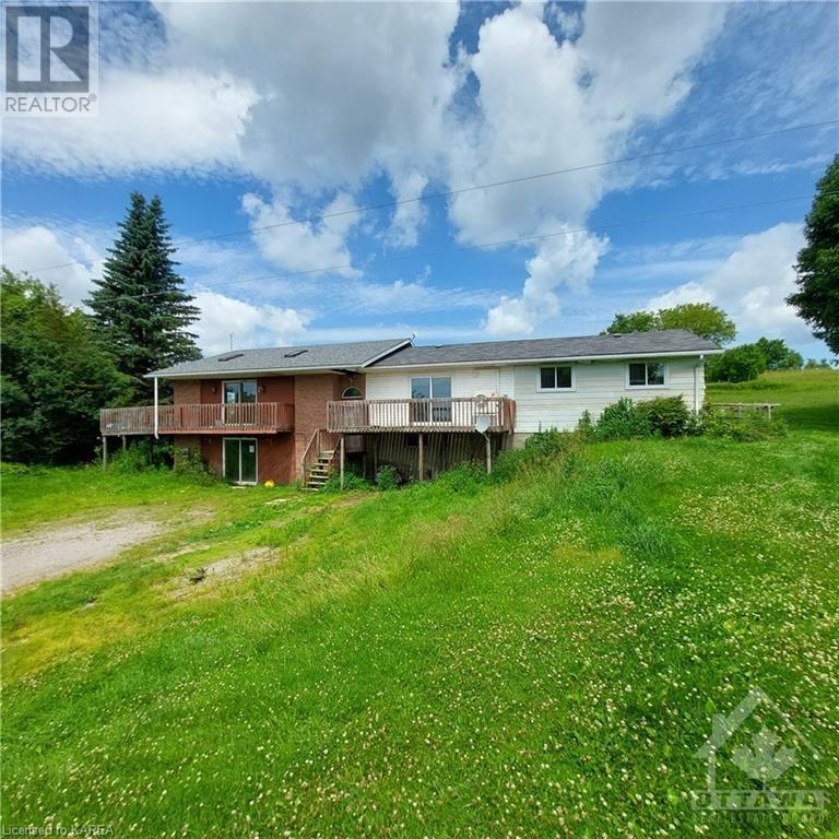 160 Gillespie Road, Prince Edward County, Ontario  K0K 1S0 - Photo 1 - 1411130