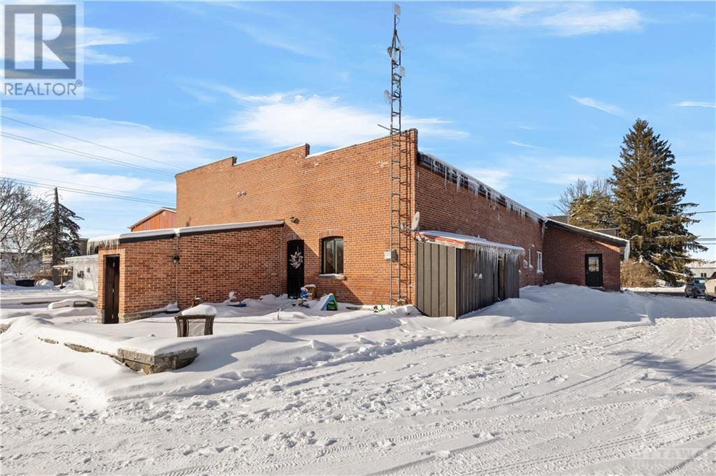 54 Labrosse Street Unit#4, Moose Creek, Ontario  K0C 1E0 - Photo 4 - 1410871